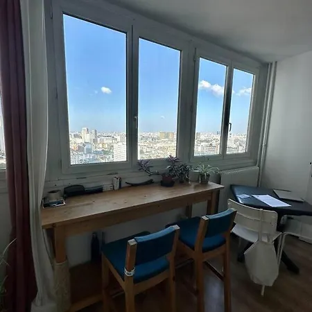 Moderne, Spacieux Et Lumineux Apartamento